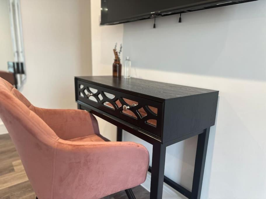 Museum View Apartments City Centre 1 Bedroom 카디프 외부 사진