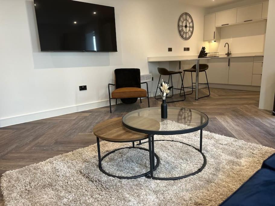 Museum View Apartments City Centre 1 Bedroom 카디프 외부 사진