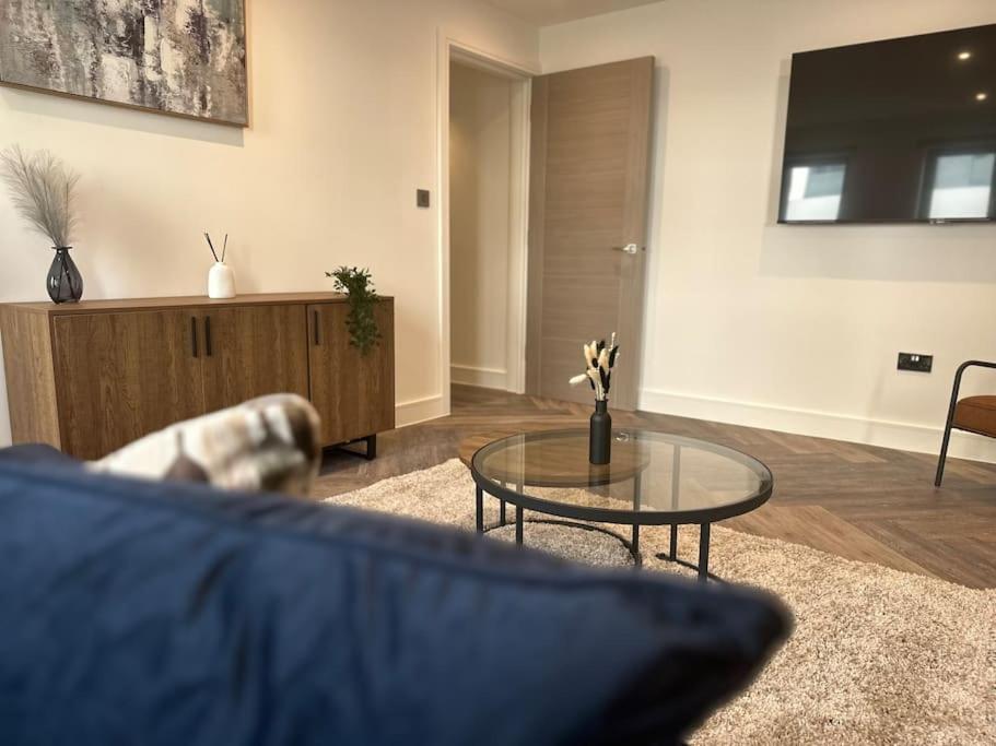Museum View Apartments City Centre 1 Bedroom 카디프 외부 사진